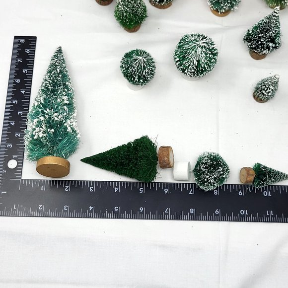 18x BOTTLE BRUSH VTG Trees Red Green 2" to 6.5" Christmas Dollhouse Village Prop - Picture 7 of 9